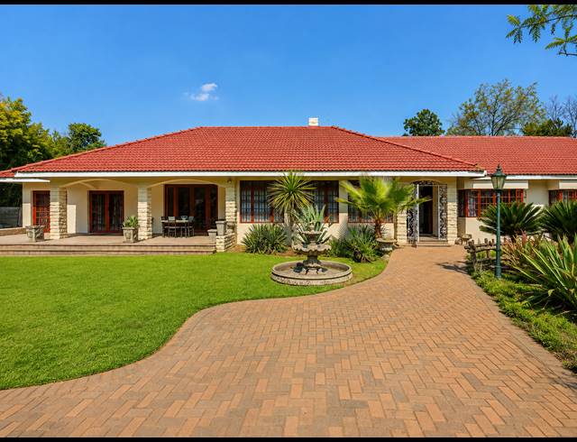 4 BEDROOM HOUSE FOR SALE IN THREE RIVERS